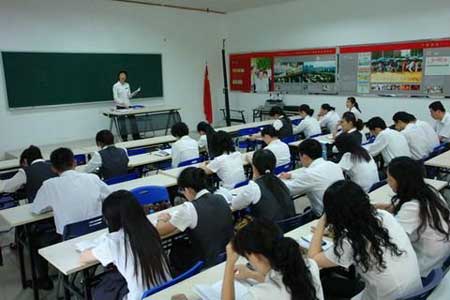 武汉市智工职业技术学校会计专业